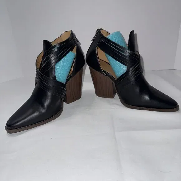 Qupid Black Strappy Ankle Boots Back Zipper Block Heel - Picture 2 of 8